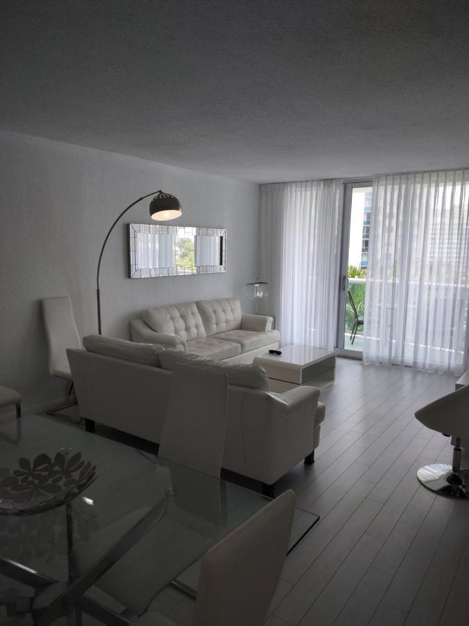 Tides Apt On Hollywood Beach Eksteriør billede